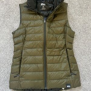REI Women's Green Quilted Vest